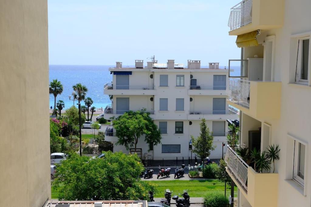 Cosy Studio A 2 Pas De La Plage Ницца Экстерьер фото
